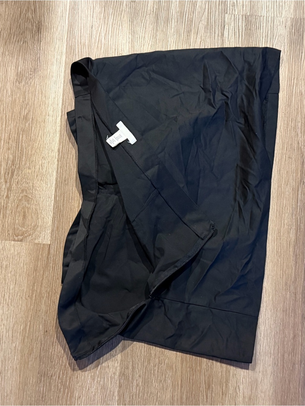 H&M Black Mini Skirt with Oversized Bow - Picture 4 of 4
